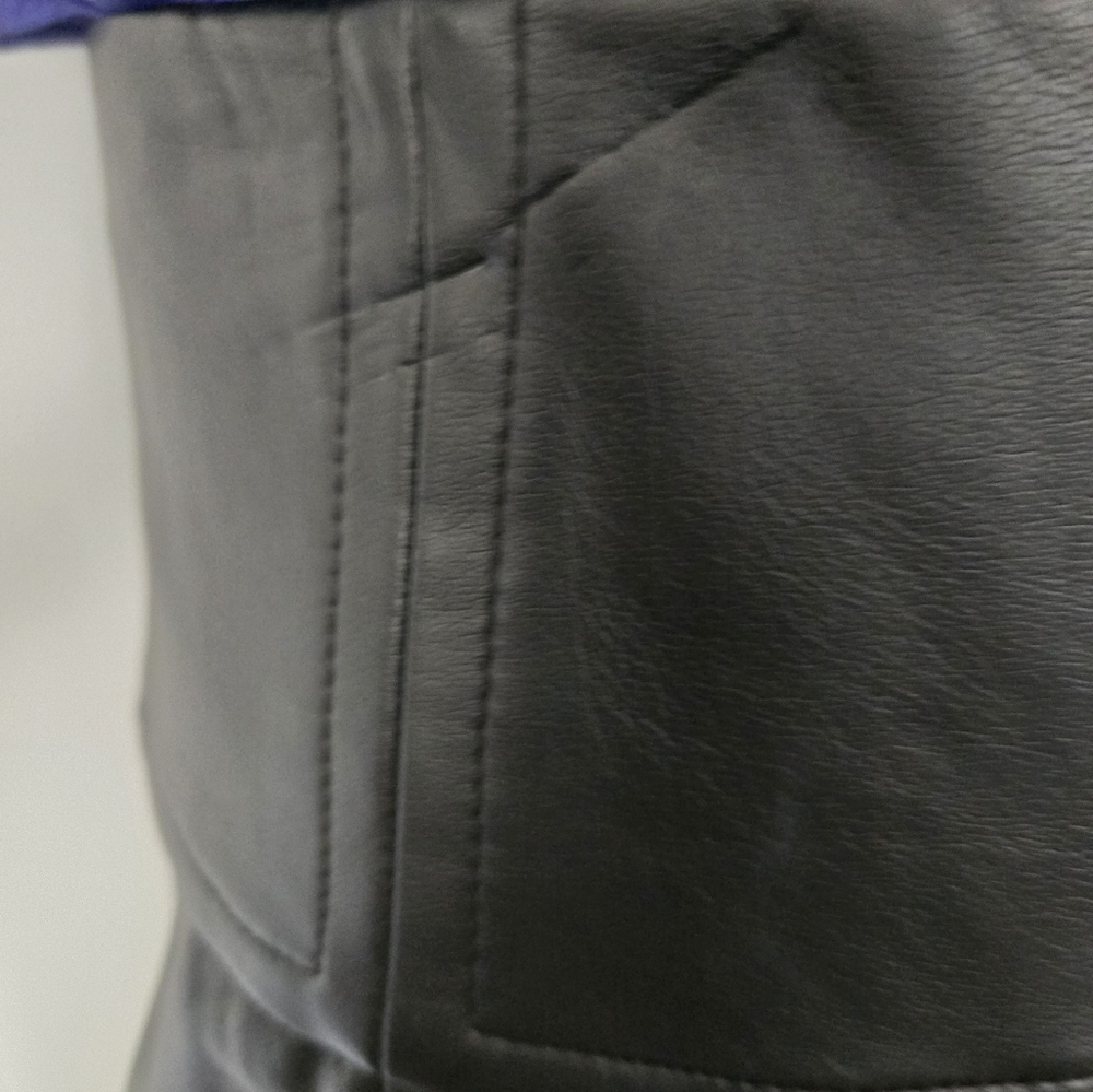 Michael Kors Black Leather Skirt - Picture 4 of 7